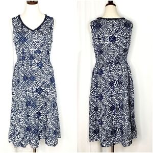 Charter Club Blue and White Cute Pretty  Sleeveless Midi Dress, Size 16 Girls
